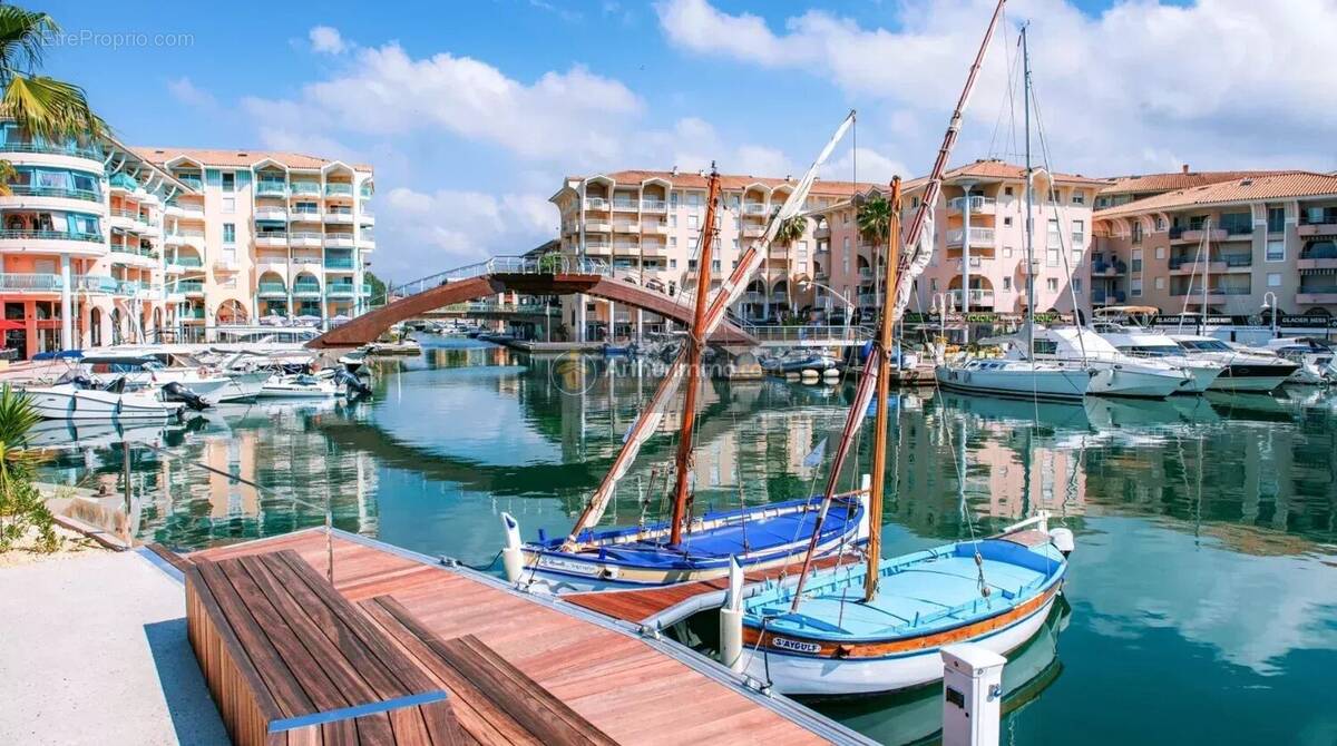 Appartement à FREJUS