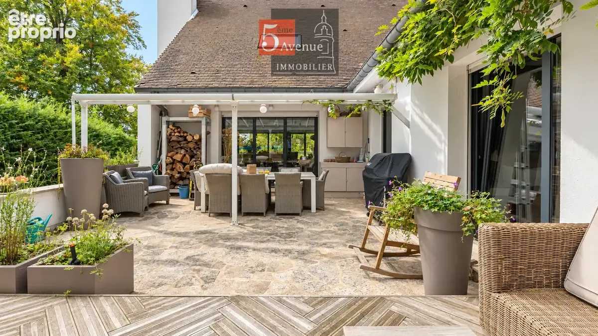 Maison d’architecte rénovée avec piscine. À deux pas de la gare de Coye-la-Forêt - photo 18
