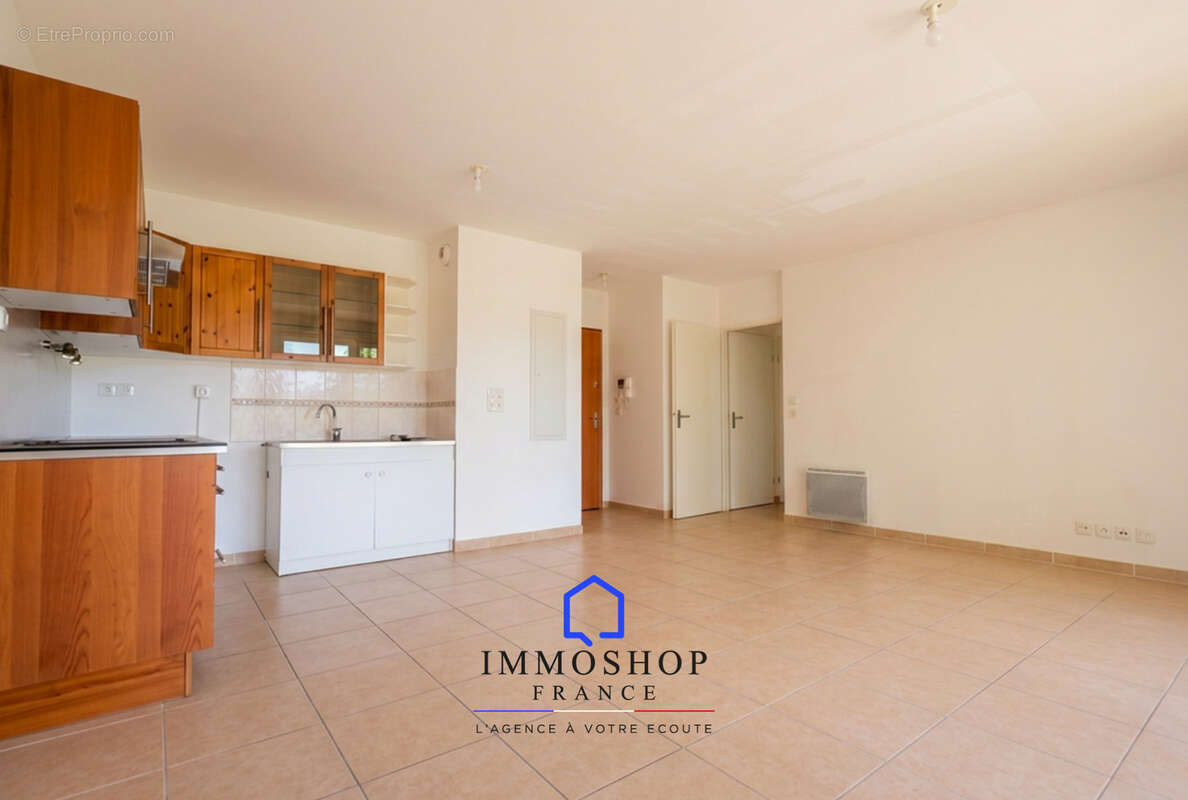 Appartement à MARSEILLE-14E