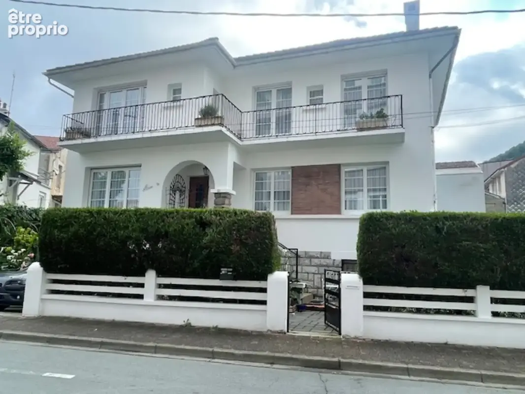 Photo Maison à Lourdes au prix de 223 000€
