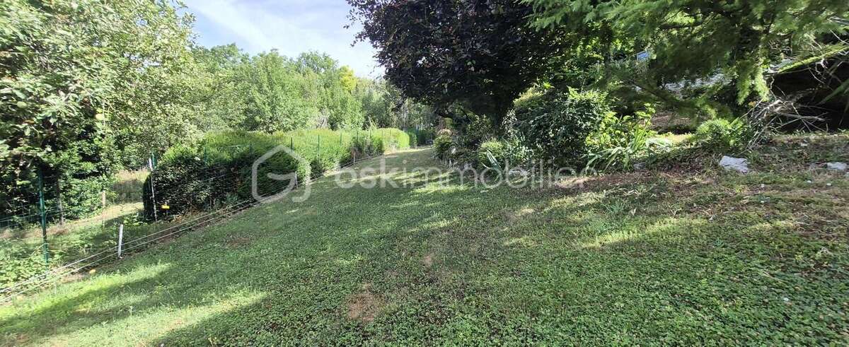 Maison spacieuse avec sous sol total et verranda – Vente unique - photo 15
