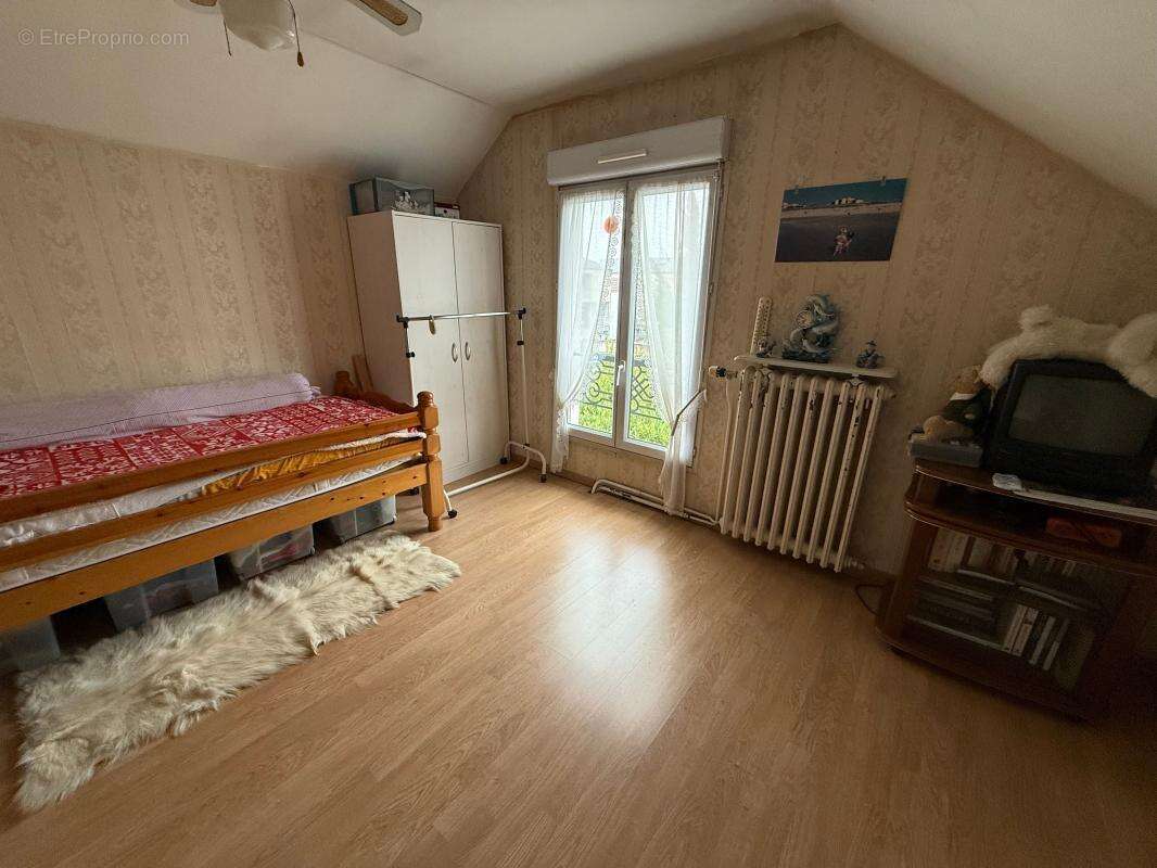 Maison à TREMBLAY-EN-FRANCE