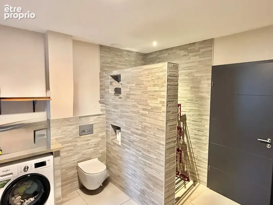 MANZAT / Villa contemporaine à vendre de 225 M2 habitables, belles prestations ! - photo 12
