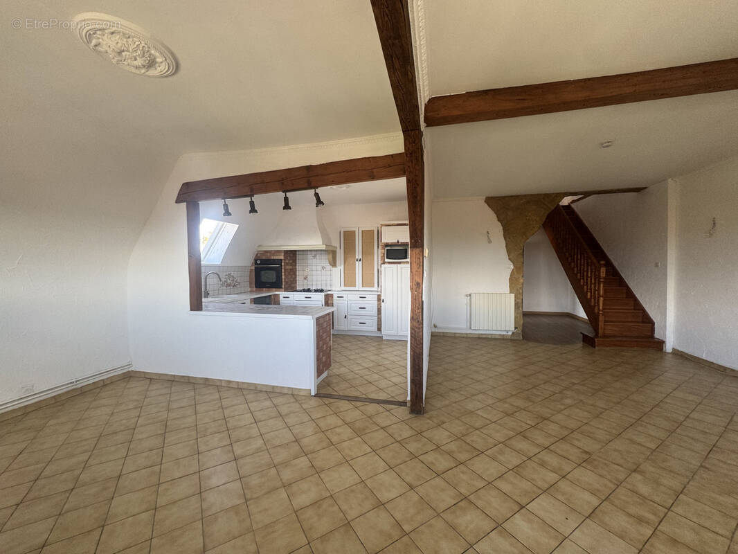 Appartement à RONCOURT