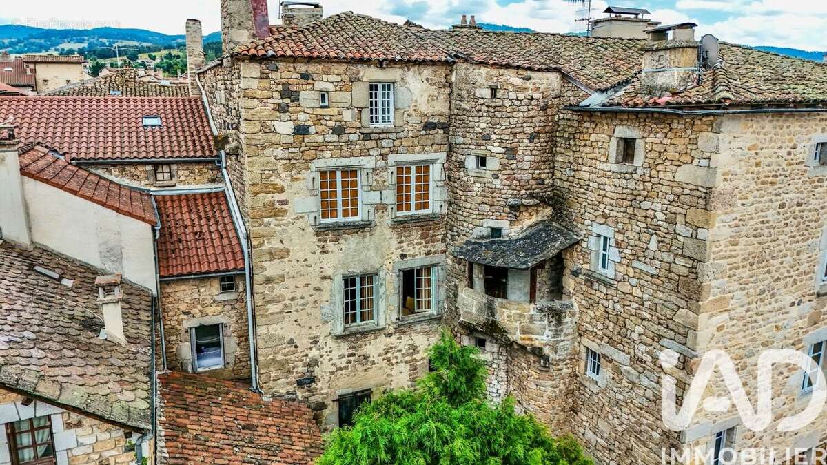 Photo 3 - Appartement à LE MALZIEU-VILLE