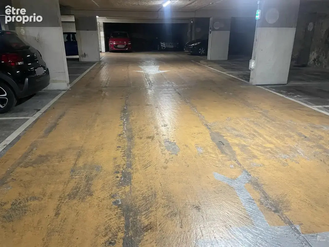 Parking à vendre à Paris-10e (75010) - photo 2