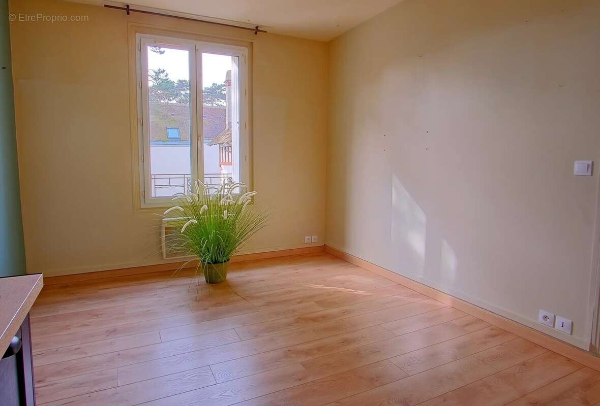 Appartement à SAINT-AUBIN-SUR-MER