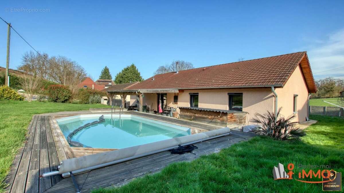 Maison à CORBELIN