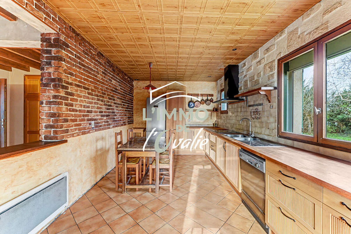 Maison à SAINT-RUSTICE