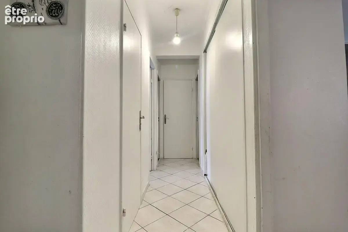 Montélimar  Appartement T3 avec balcon et cave ? Idéal investissement ou résidence principale - photo 8