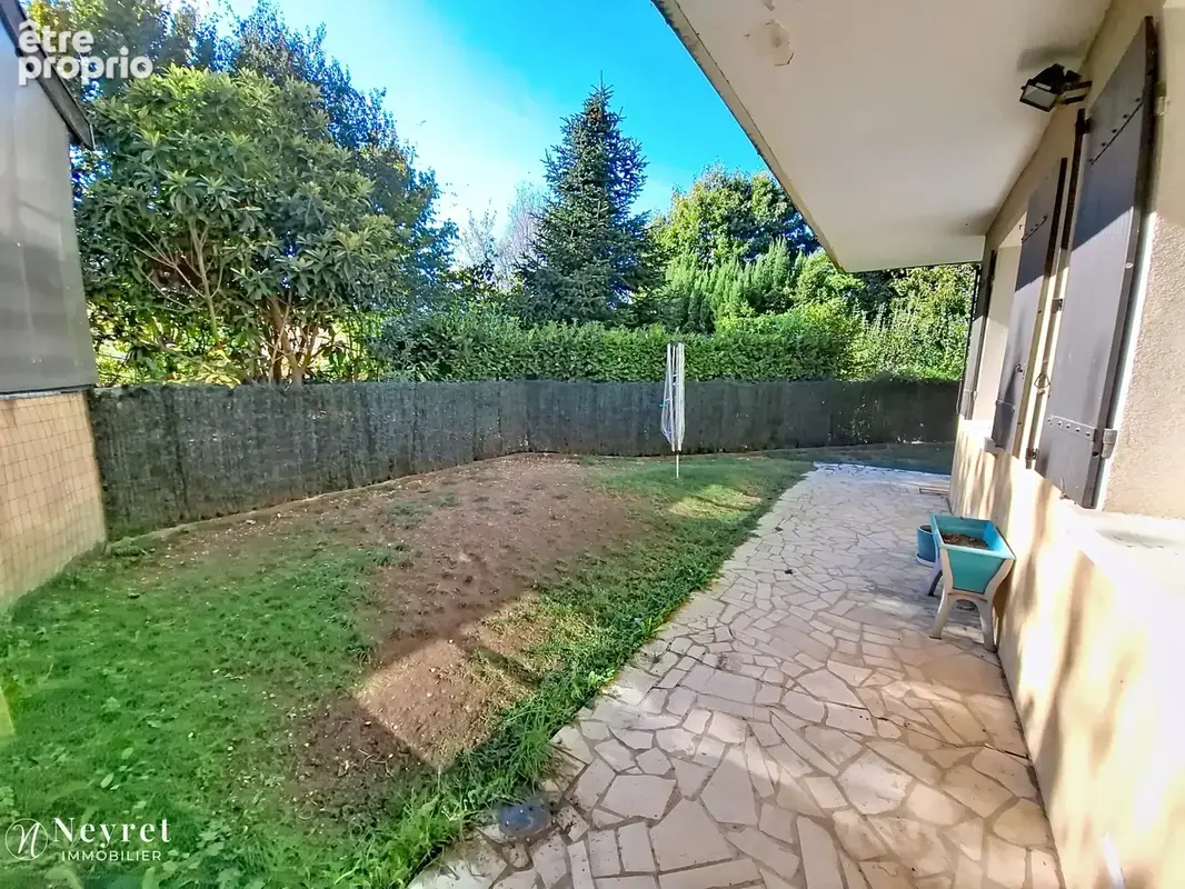 Coup de cœur assuré sur ce   T4 en Rez-de-jardin de 95,27 m2 avec cagibi et 180 m2 d'extérieur - photo 21