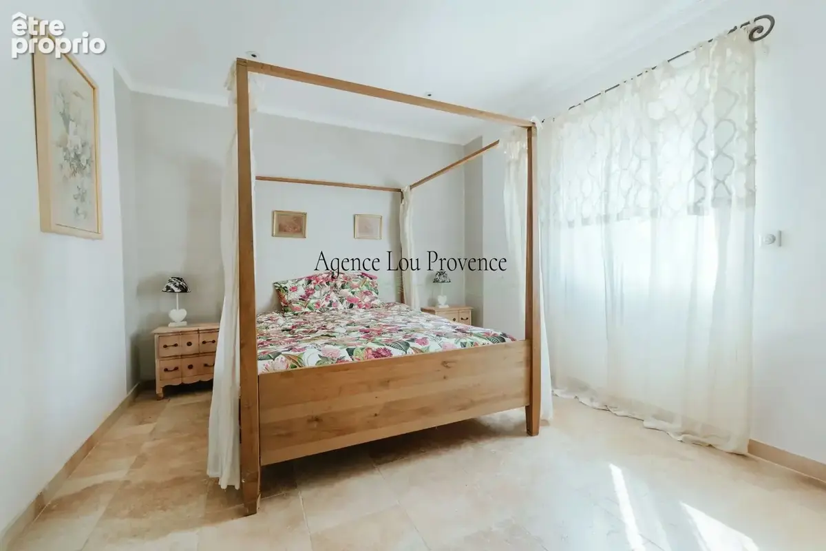 Maison 7 pièces 210 m² à vendre à Molleges (13940) - photo 9