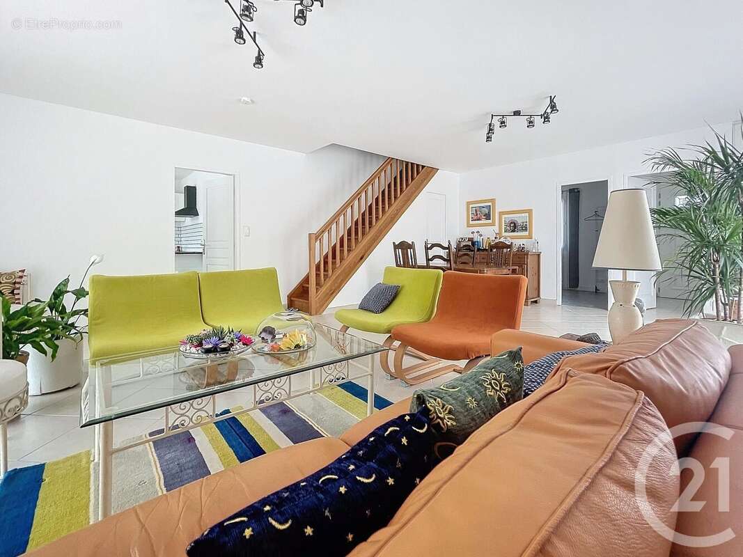 Maison à LATOUR-BAS-ELNE