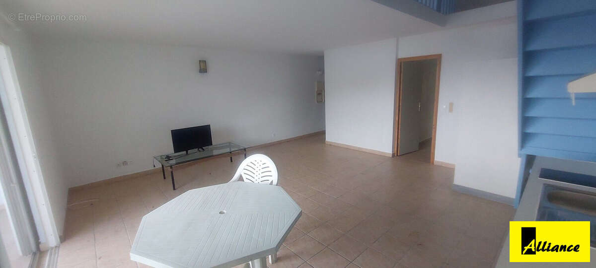 Appartement 80 m² à Saint-Martin  - photo 2
