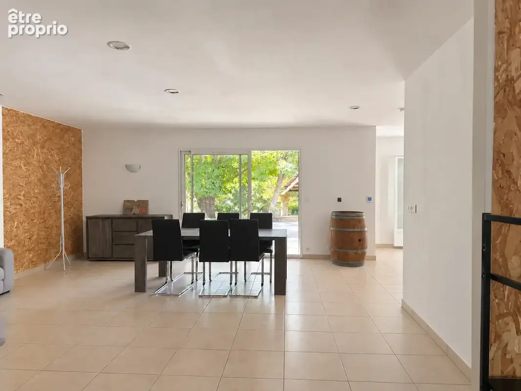 Vente maison plain-pied 111m2 sur 600m2 de terrain - photo 2