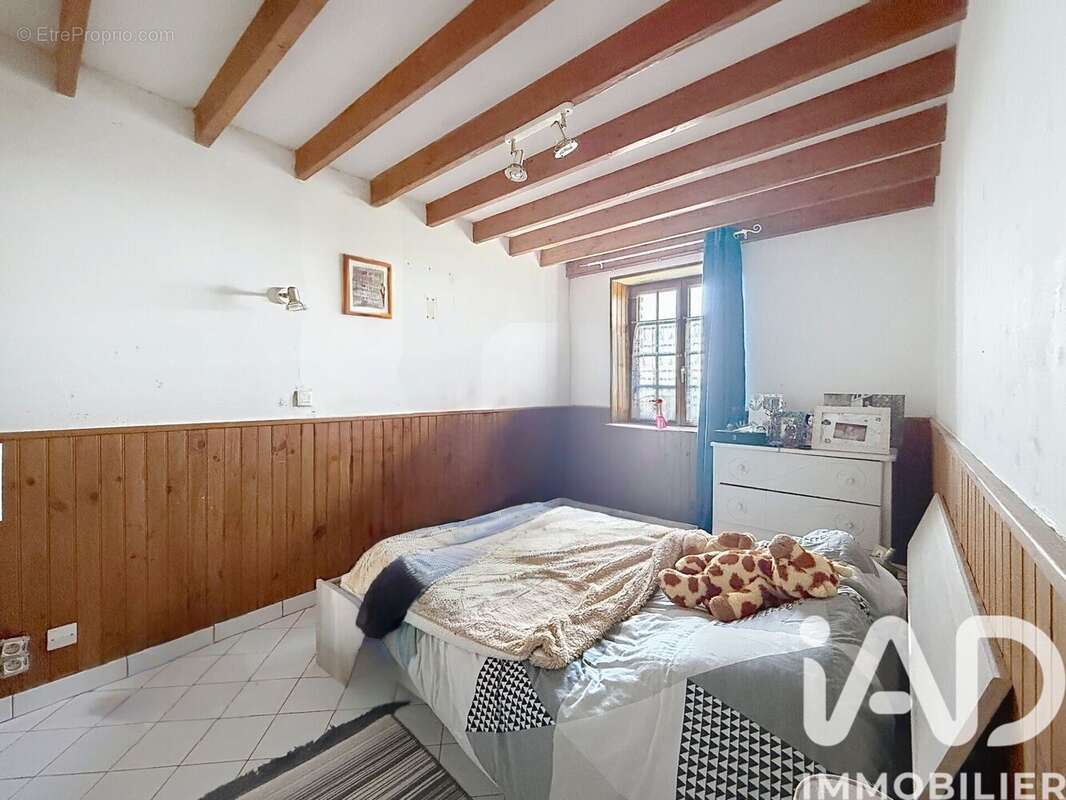 Maison 78 m² à Portbail  - photo 4