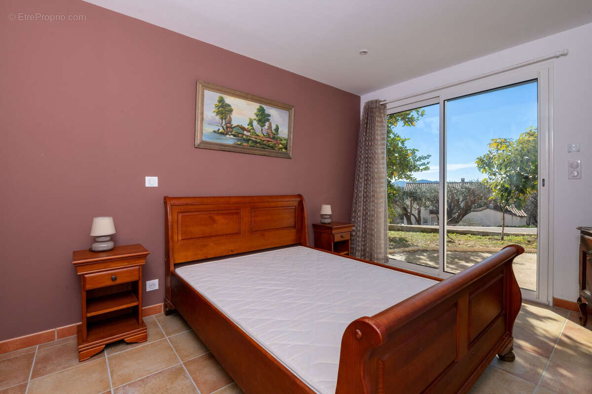 Elégante maison vue mer avec piscine et vue panoramique à Ollioules - photo 11