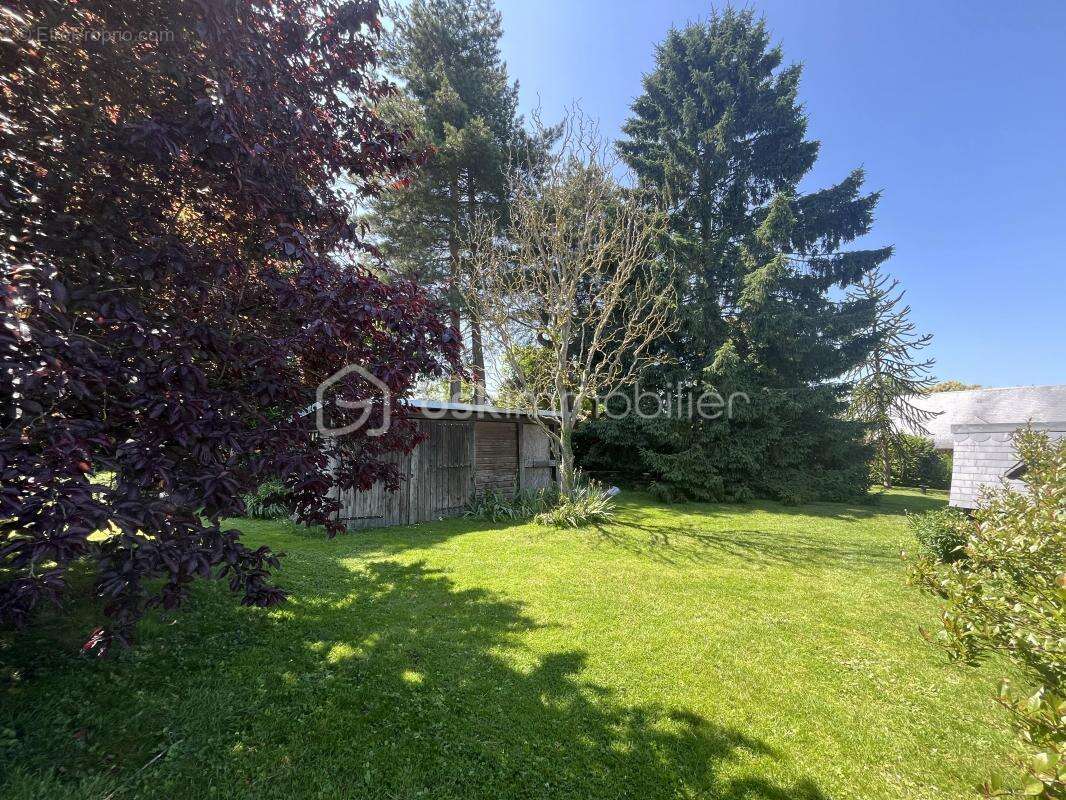 Maison à SAINT-PIERRE-DES-FLEURS