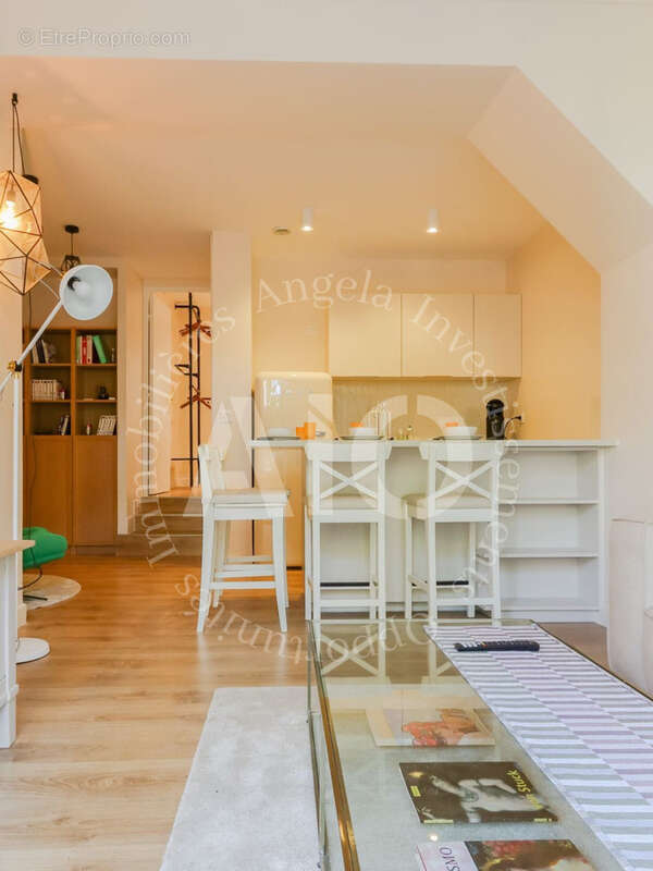 Appartement T3 Rénové avec grande terrasse et stationnement à Nice - photo 4
