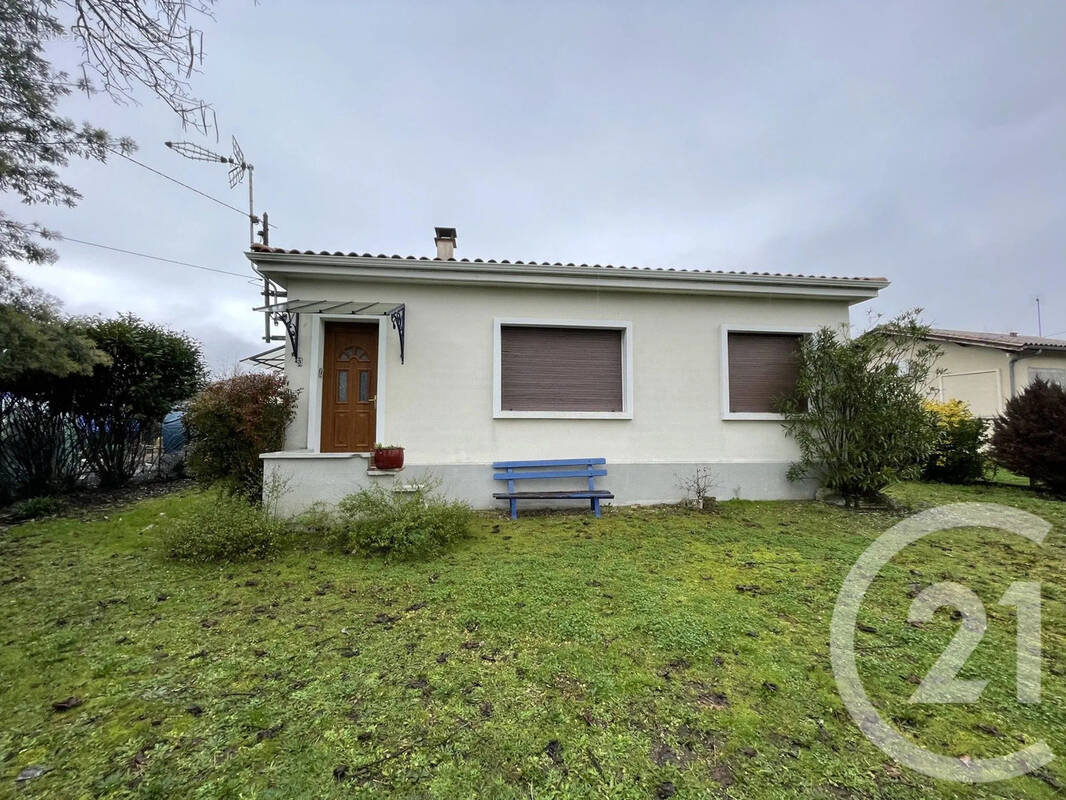 Maison à COUTRAS