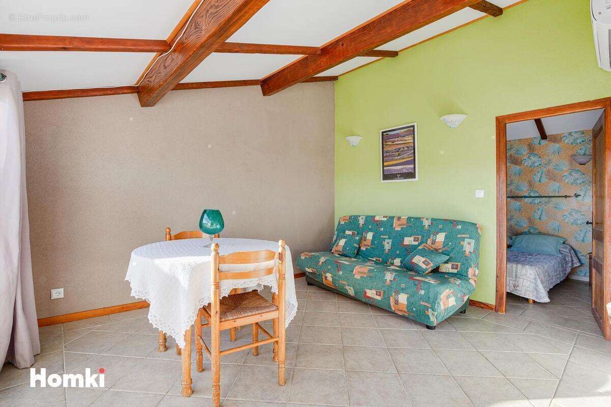 Maison à VILLEVEYRAC