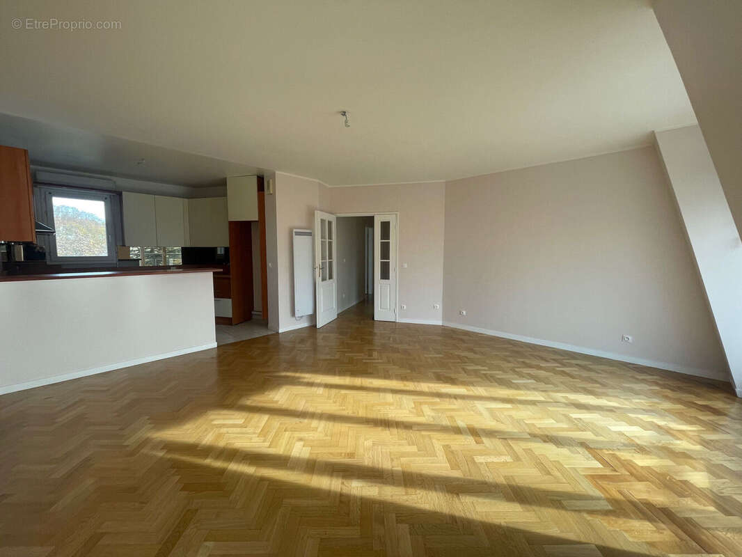 Photo 7 - Appartement à LE PLESSIS-ROBINSON