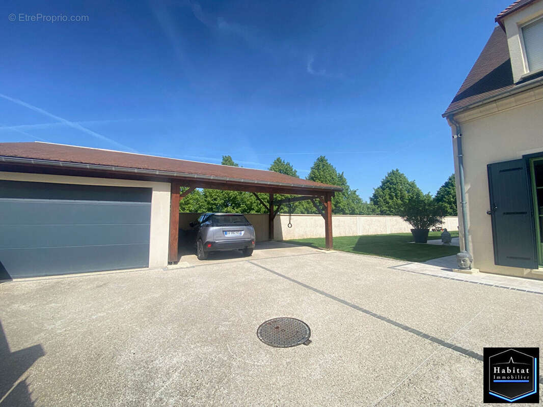 Maison à DAMMARTIN-EN-GOELE