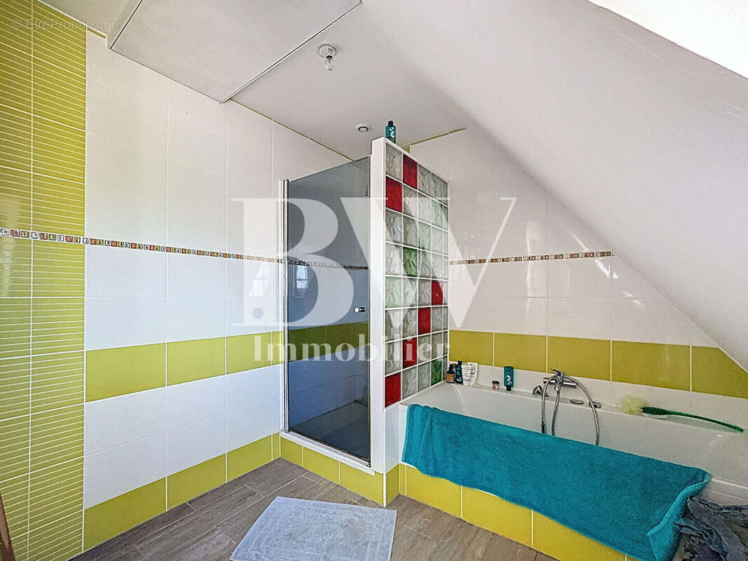 Maison à SAINT-RENAN