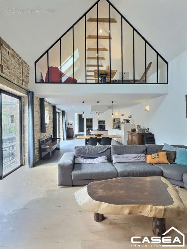 Maison à PLONEOUR-LANVERN