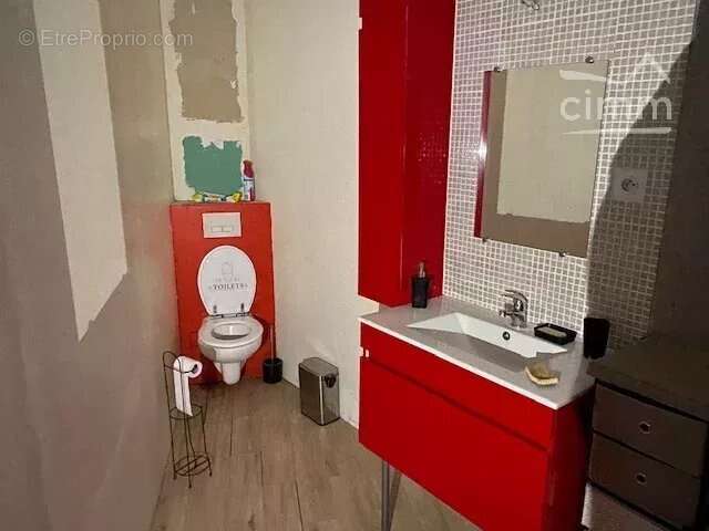 Appartement à AUSSILLON