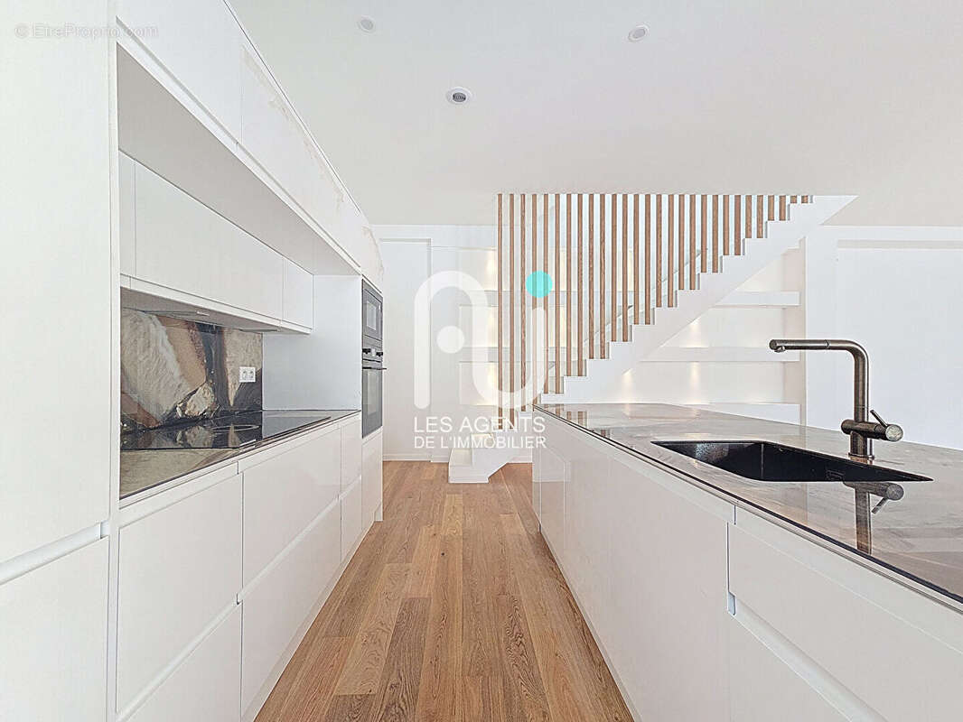 Maison à ASNIERES-SUR-SEINE