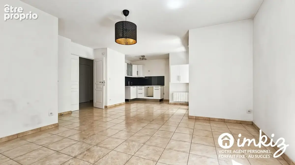 Appartement à LYON-8E