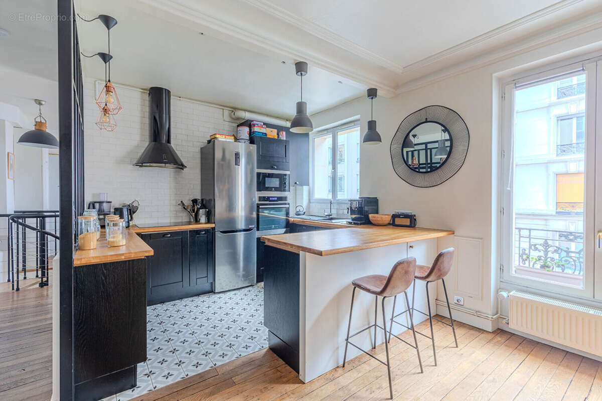 Appartement à PARIS-19E