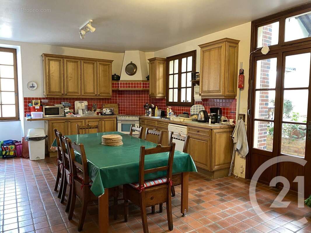 Maison à VAILLY-SUR-SAULDRE