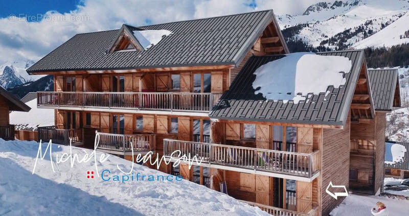 Appartement à SAINT-FRANCOIS-LONGCHAMP