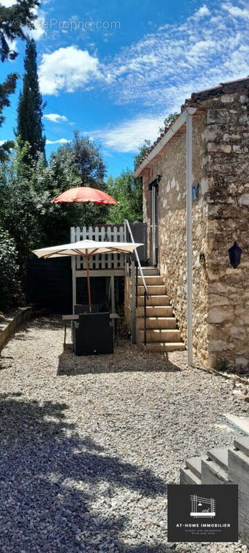 Maison à PRADES-SUR-VERNAZOBRE