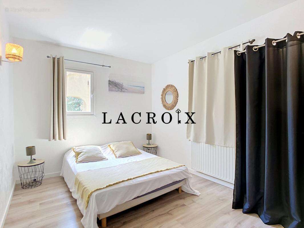 Maison 197 m² à Althen-Des-Paluds  - photo 14