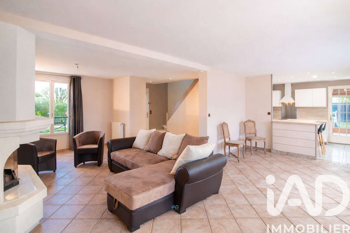 Photo 3 - Maison à ORGEVAL