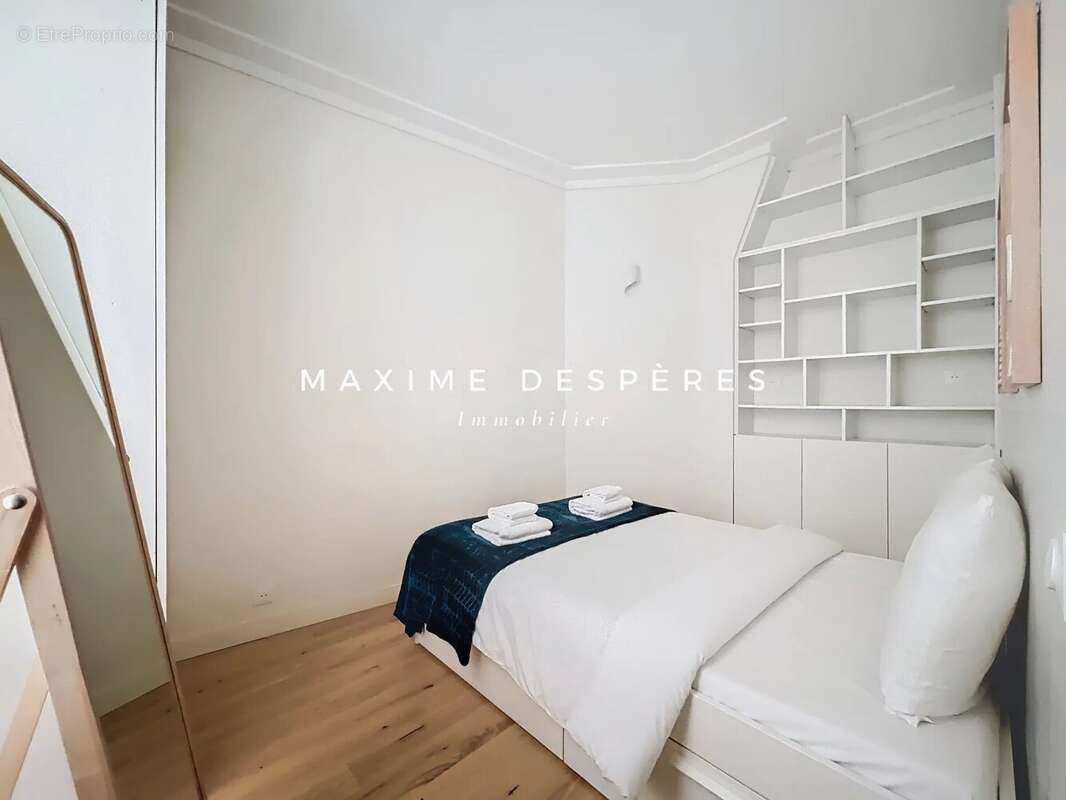 Appartement à PARIS-8E