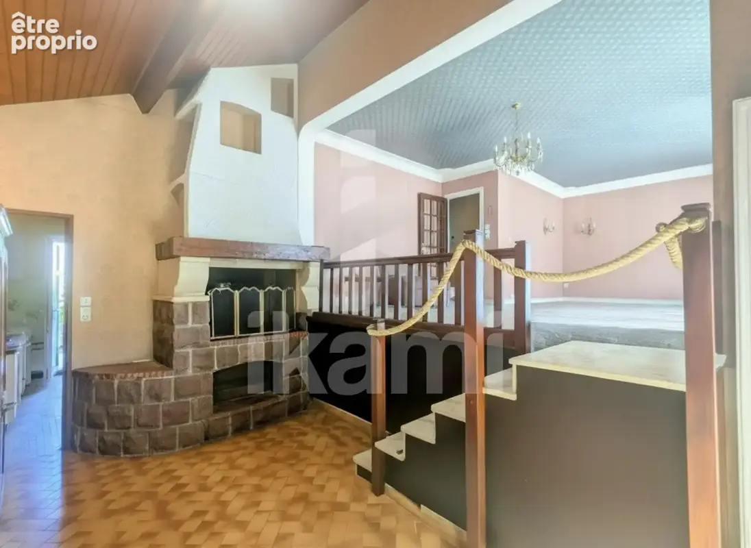 Maison familiale avec logement indépendant - quartier des Reynats - photo 5