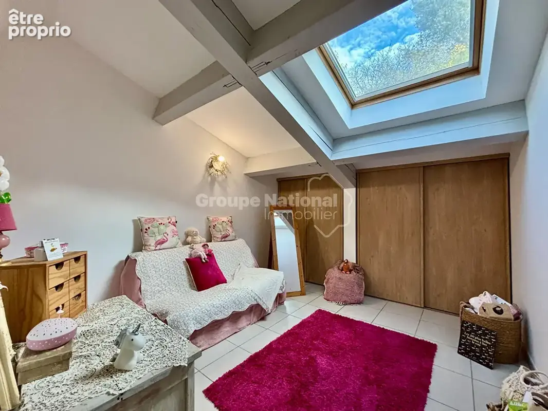 Appartement Nimes 6 pièce(s) 121.41m2 (dont 150 m² utile ) Terrasse / 2 parkings et cave - photo 7