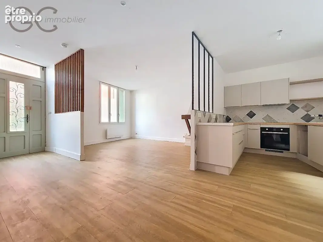 Maison 110 m² à Saint-Chinian  - photo 2