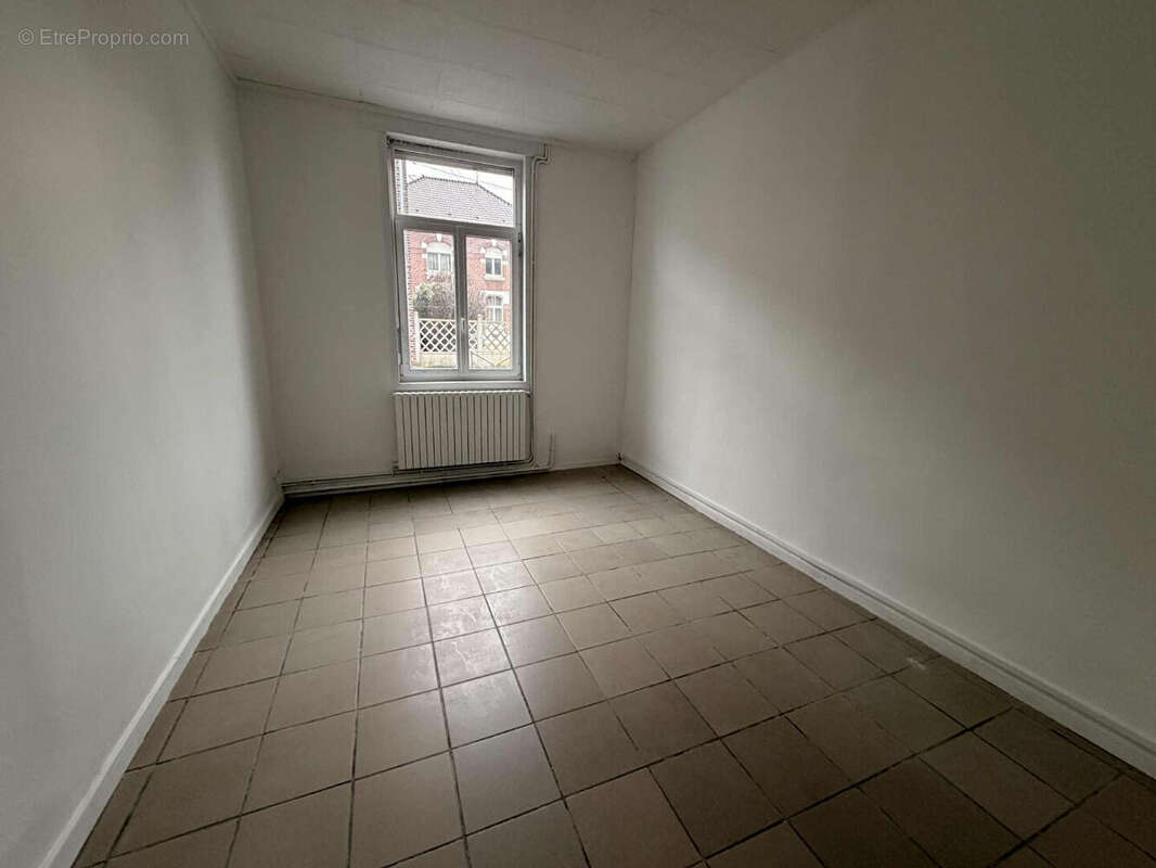 Maison à BEUVRAGES