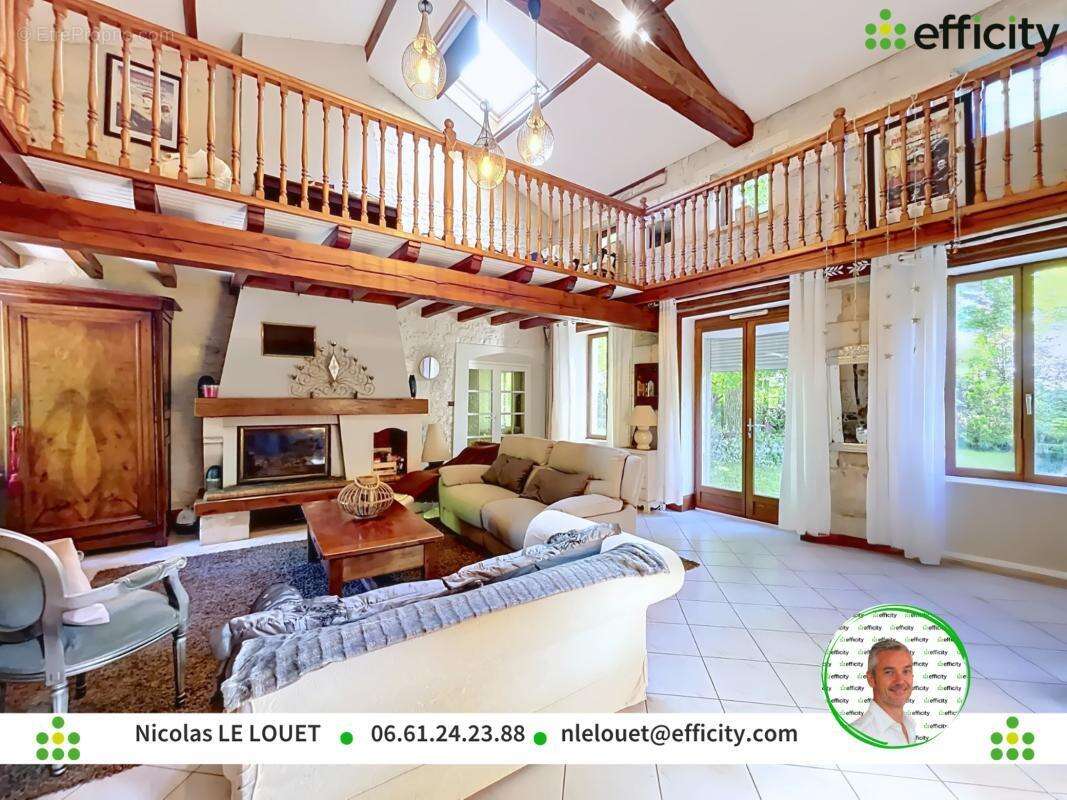 Maison 252 m² à Moulidars  - photo 15