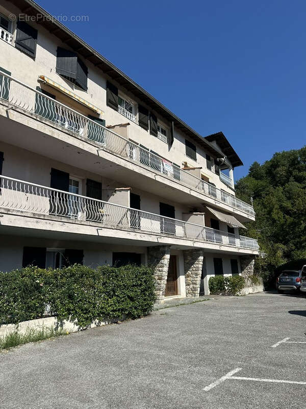 Appartement à ROQUEBILLIERE