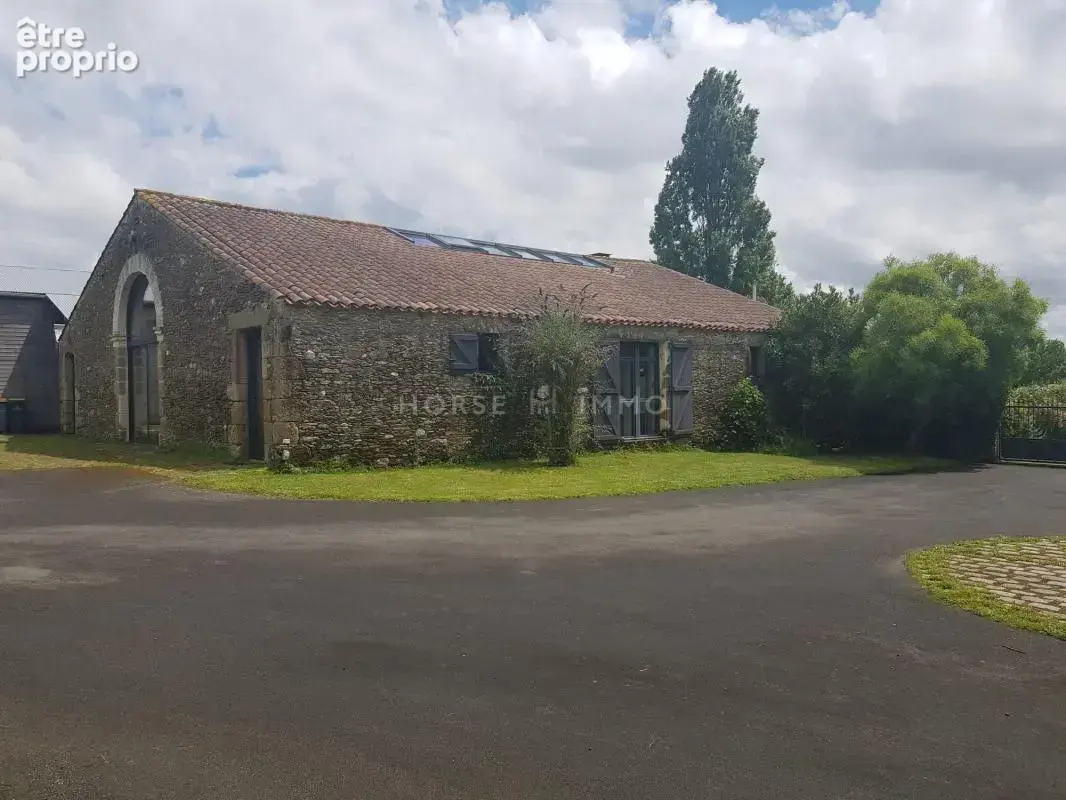 Photo Maison à La Garnache au prix de 750 750€