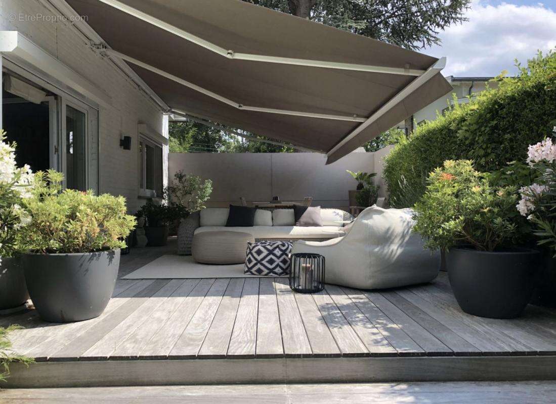 Appartement à TASSIN-LA-DEMI-LUNE