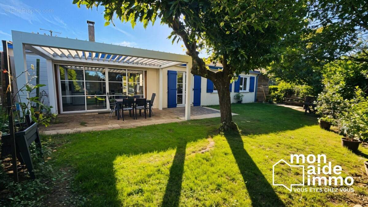 Maison à ARTIGUES-PRES-BORDEAUX