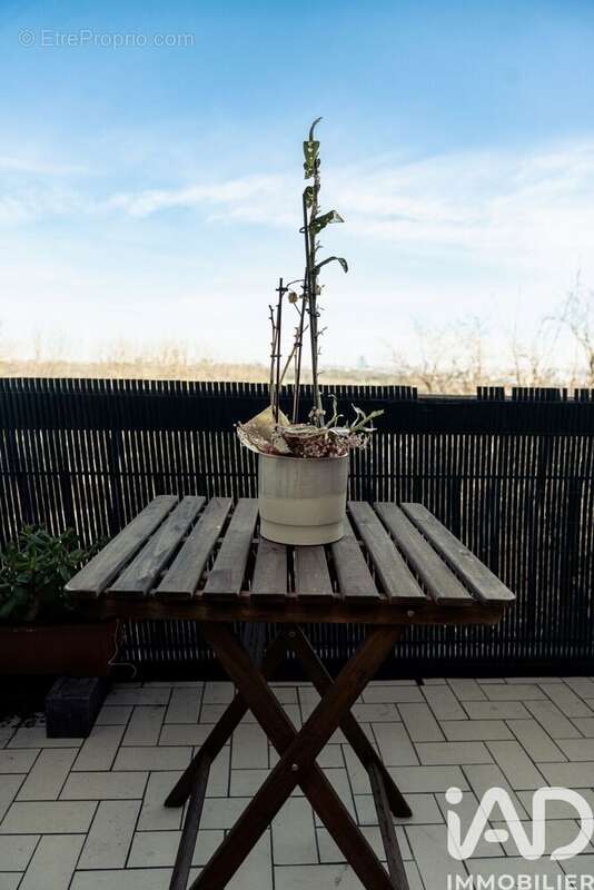 Photo 9 - Appartement à SURESNES