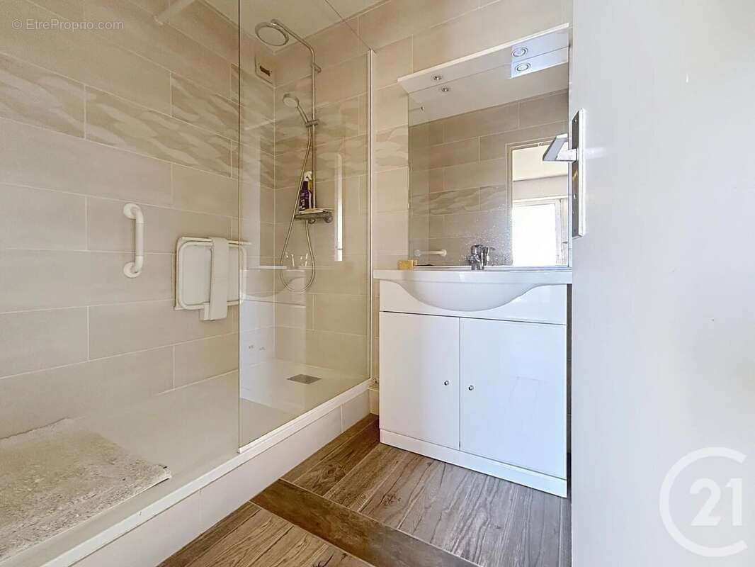 Appartement à GUERET